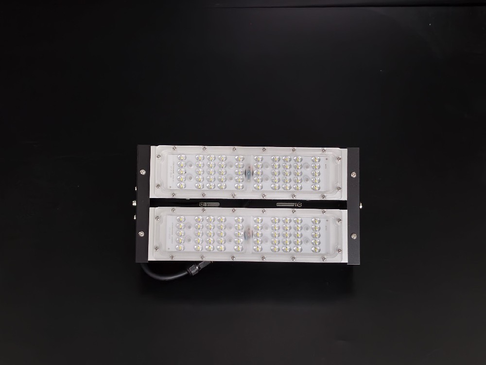 　LED隧道灯-100W